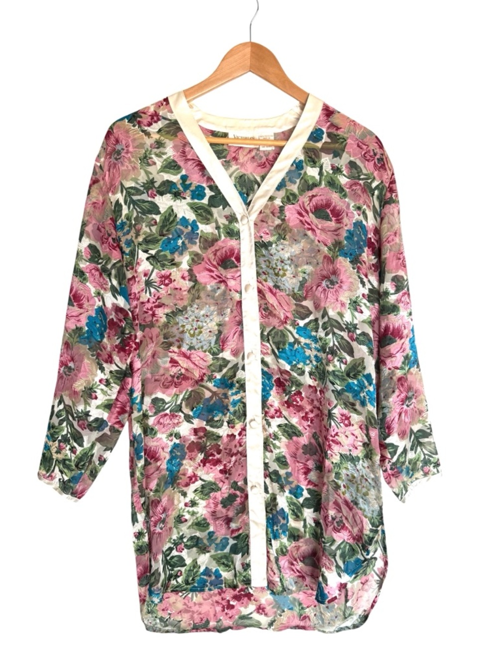 🔵 3/$18 - Victoria’s Secret Vintage Gold Label nightshirt SMALL PETITE